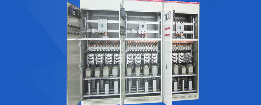 Low voltage capacitor compensation cabinet